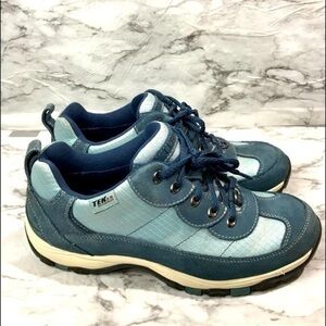 Women's L.L. Bean Hicking Shoes Blue Size 11